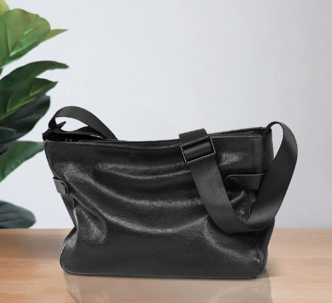 Männer Leder Crossbody Rucksack