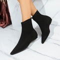 Elegante Stiefeletten aus mattem Wildleder