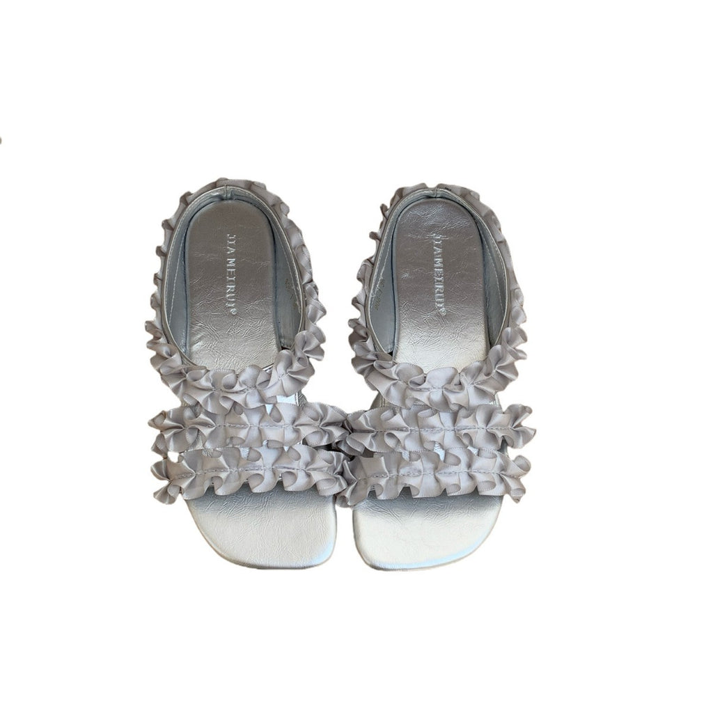 Französische Sandalen mit eckiger Spitze