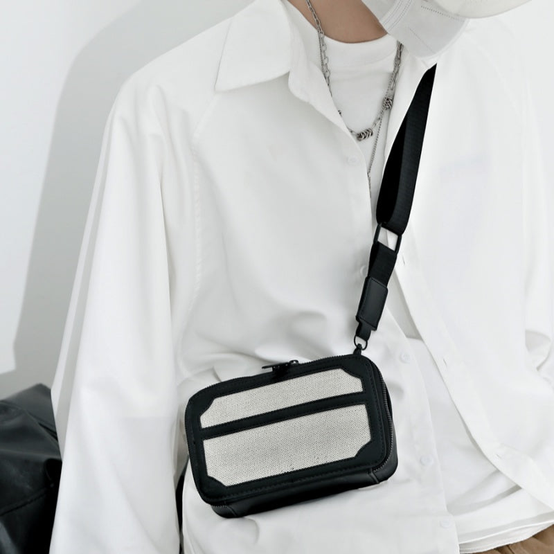 Kleine quadratische Crossbody-Tasche für Herren – Bild 4 | LuxeStyle