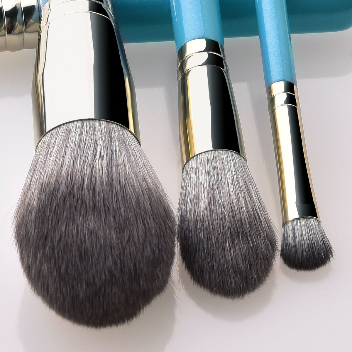 Professionelle Make-up-Bürsten – Bild 4 | LuxeStyle