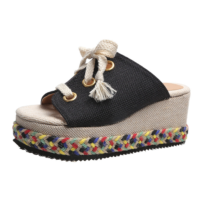 Keilsandalen mit Strohgeflecht – Bild 6 | LuxeStyle