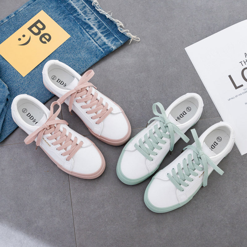 Trendige Canvas-Sneakers für Mädchen – Bild 2 | LuxeStyle