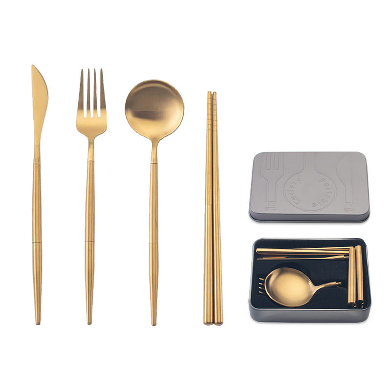 Tragbares Besteck-Set aus Edelstahl – Bild 15 | LuxeStyle