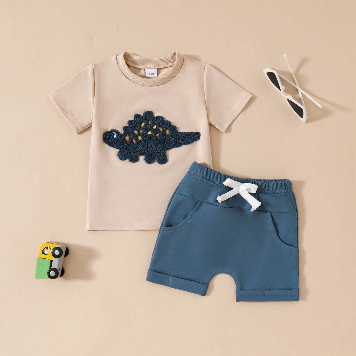 Baby Jungen Set mit Kurzarmshirt und Shorts – Bild 9 | LuxeStyle
