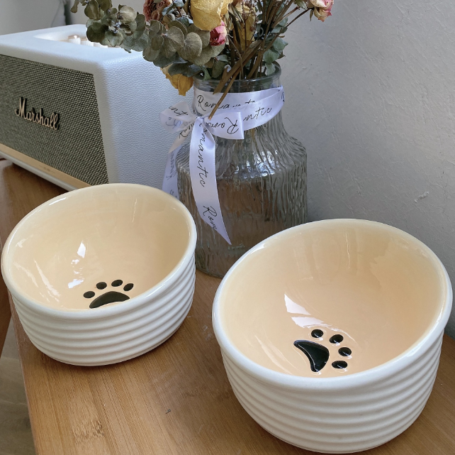 Keramik-Futternapf für Katzen, schräg, kippsicher – Bild 8 | LuxeStyle