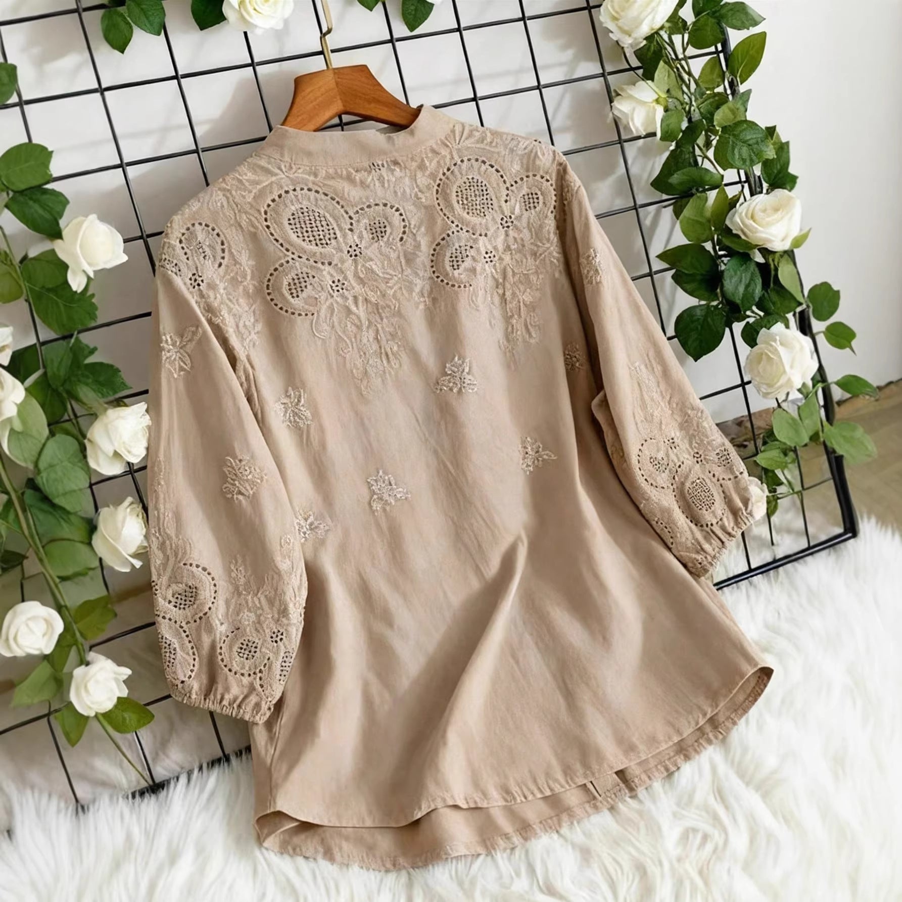 Khakifarbenes Loose-Fit Damen-Shirt