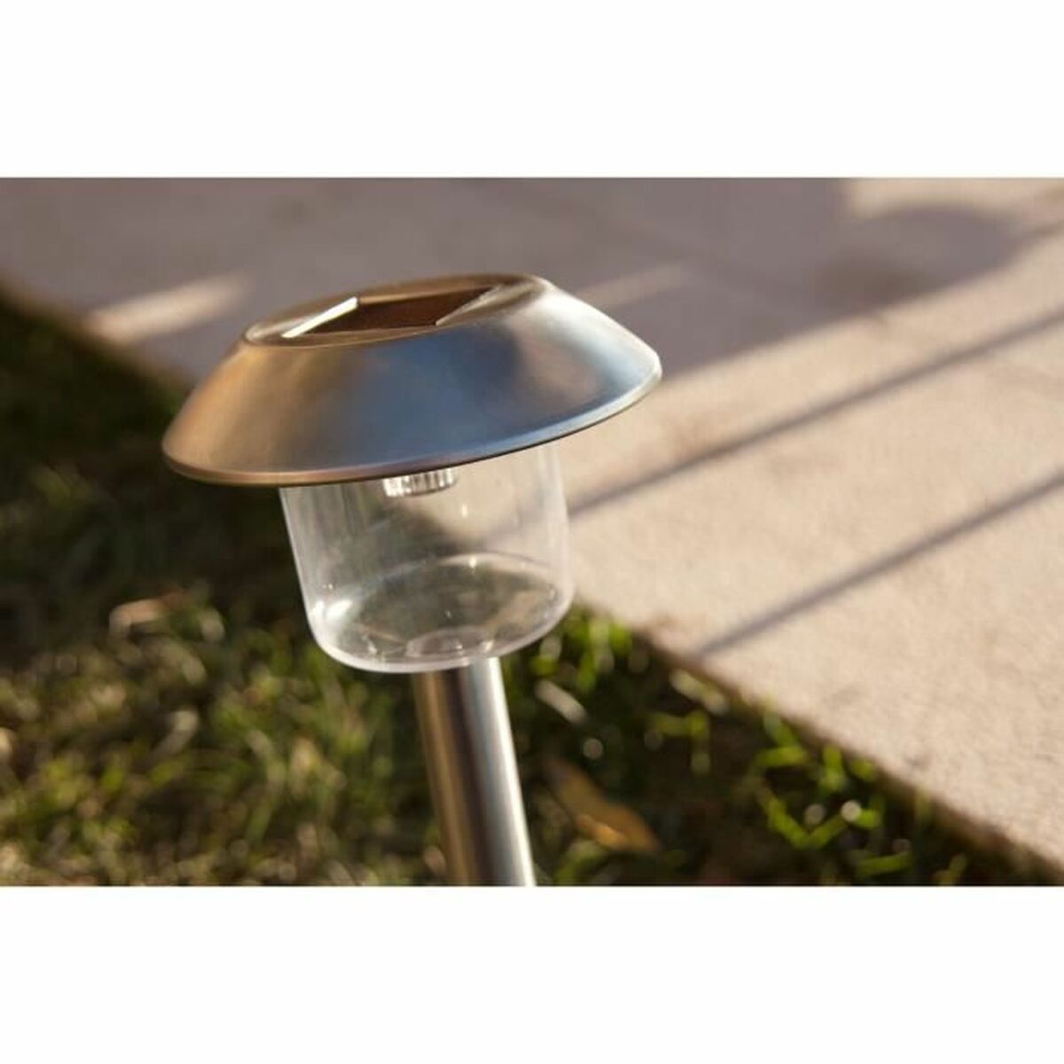 Solarlampe Lumisky Alesia LED Silberfarben Edelstahl Kaltweiss (8 Stück)