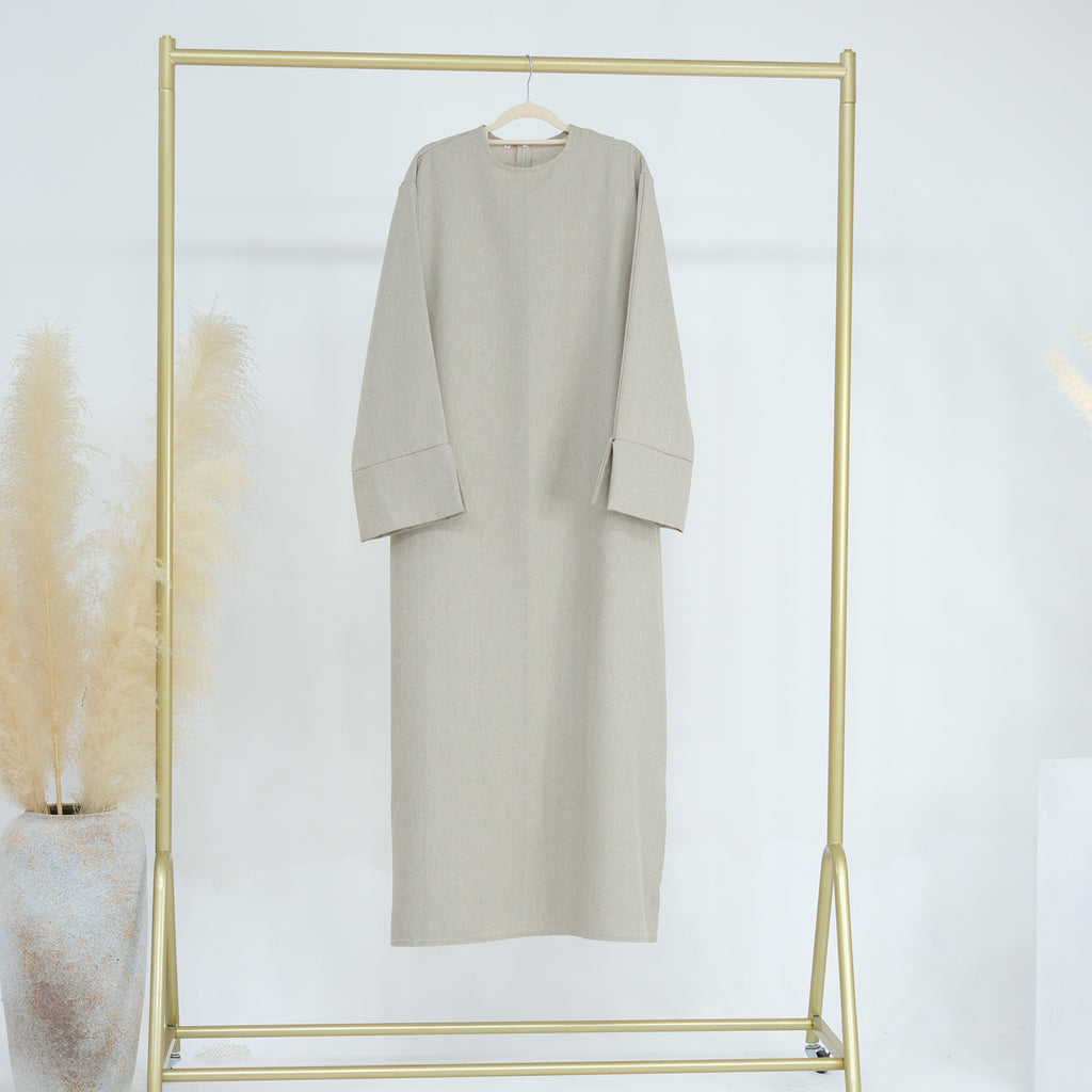 Elegantes Freizeitkleid mit langen Ärmeln