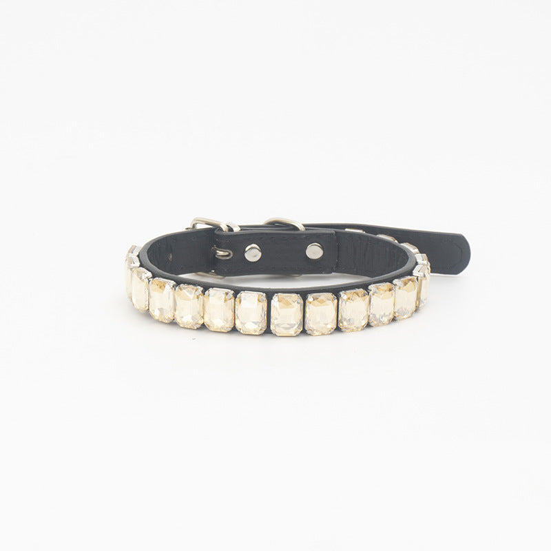 PU-Halsband für Hunde und Katzen – Bild 9 | LuxeStyle