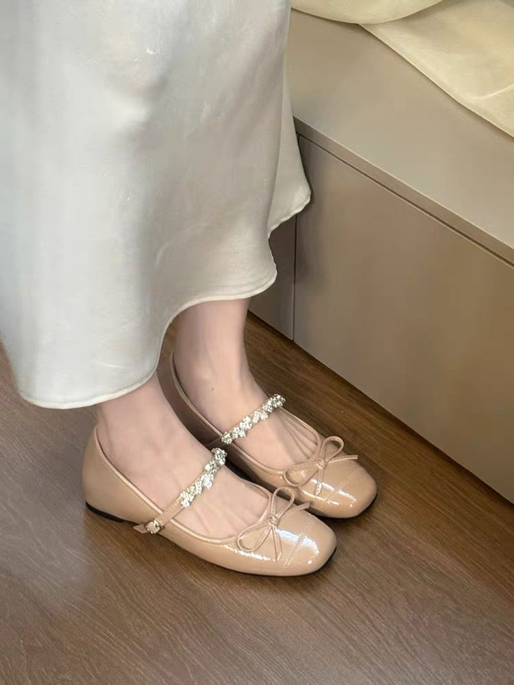 Mary Jane Flats mit Strass-Schnalle