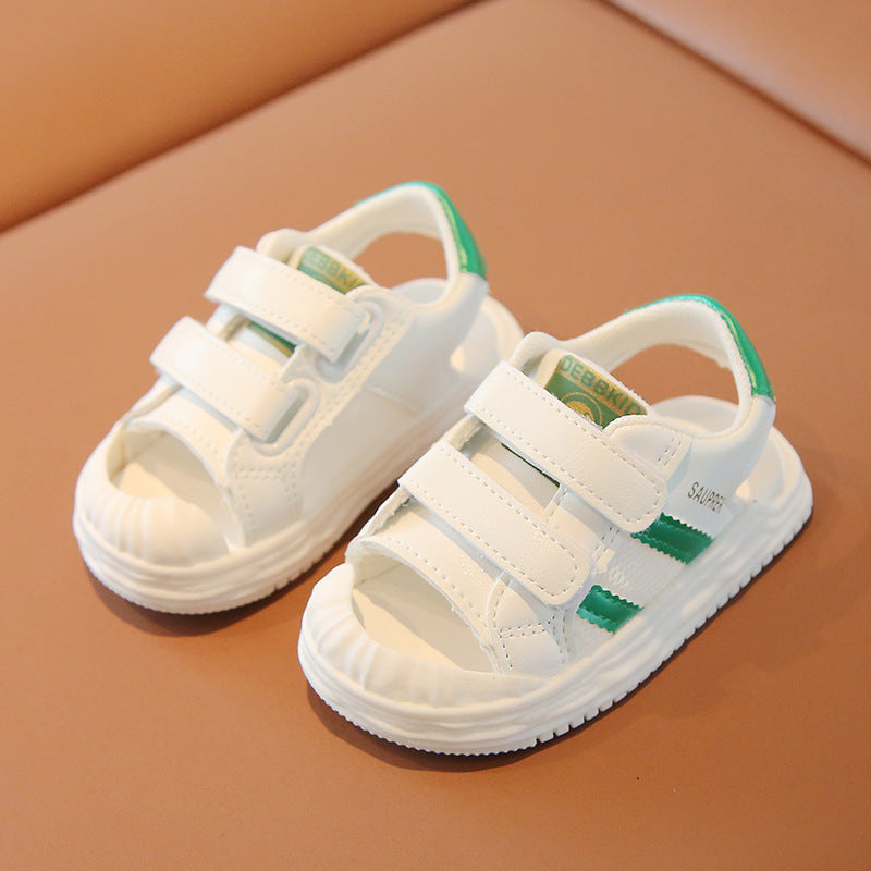 Sommer-Sandalen mit weichen Sohlen