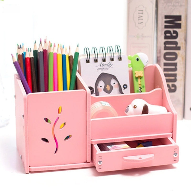 Niedlicher Organizer mit Schubladen