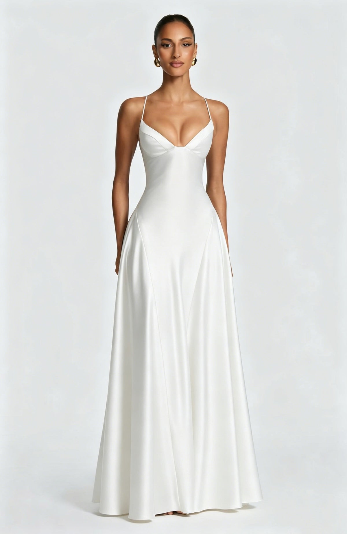 Elegantes Satin Neckholder Maxi-Abendkleid – Bild 9 | LuxeStyle