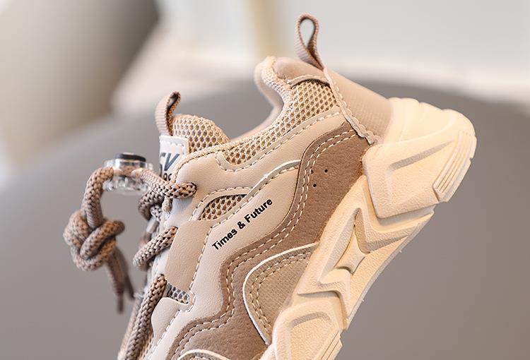 Atmungsaktive Mesh-Schuhe für Mädchen