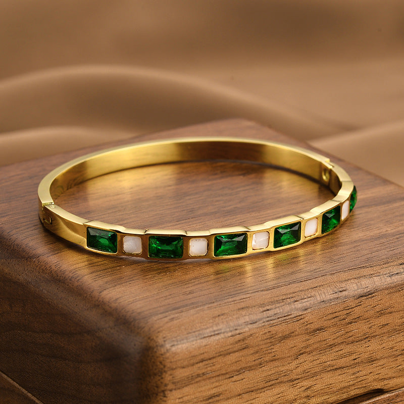 Titanstahl Armband mit Smaragd und Diamant – Bild 3 | LuxeStyle