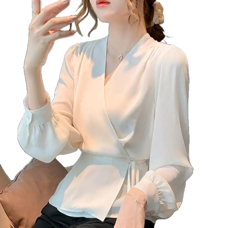 Elegantes Langarm-Top mit Schnürung