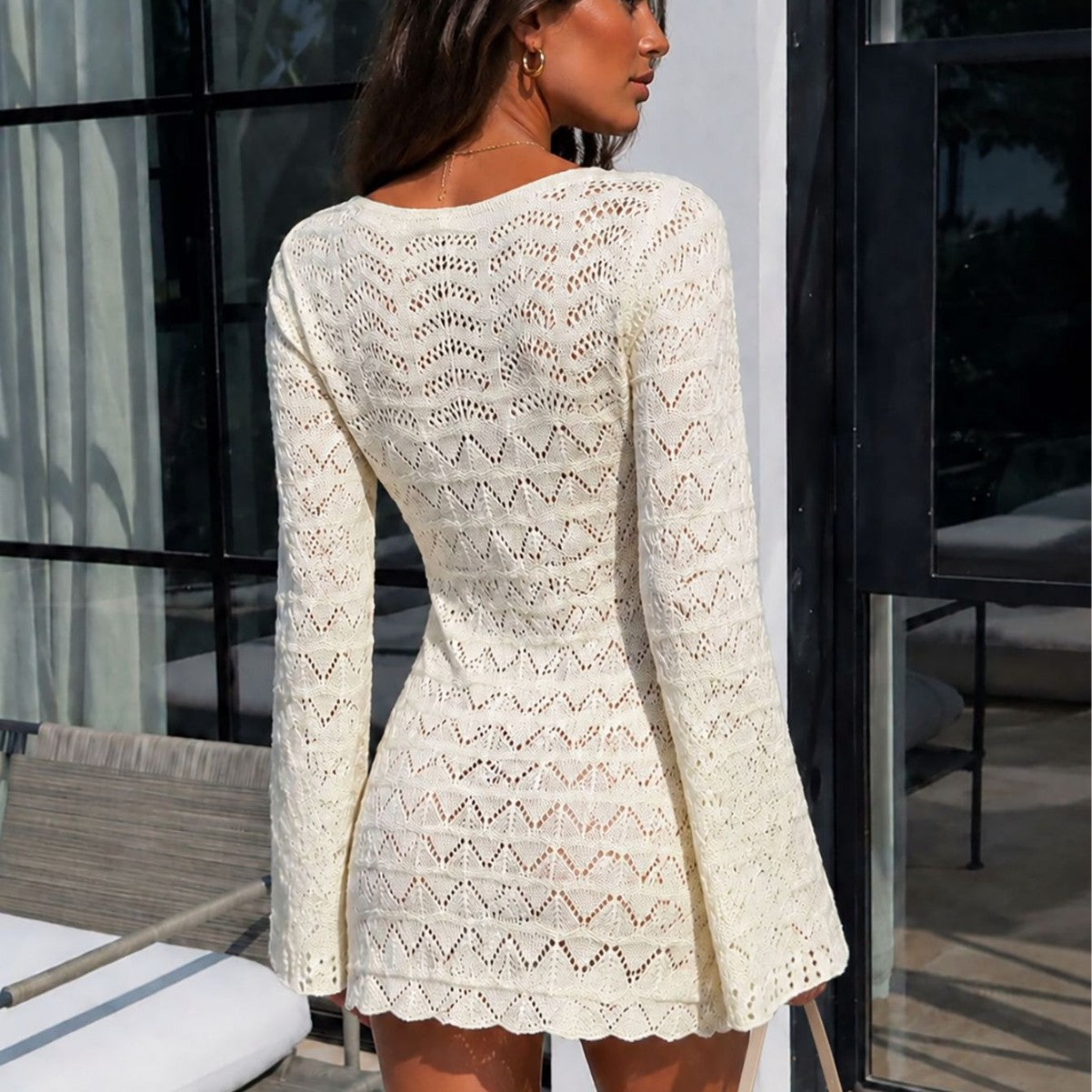 Minikleid mit langen Ärmeln