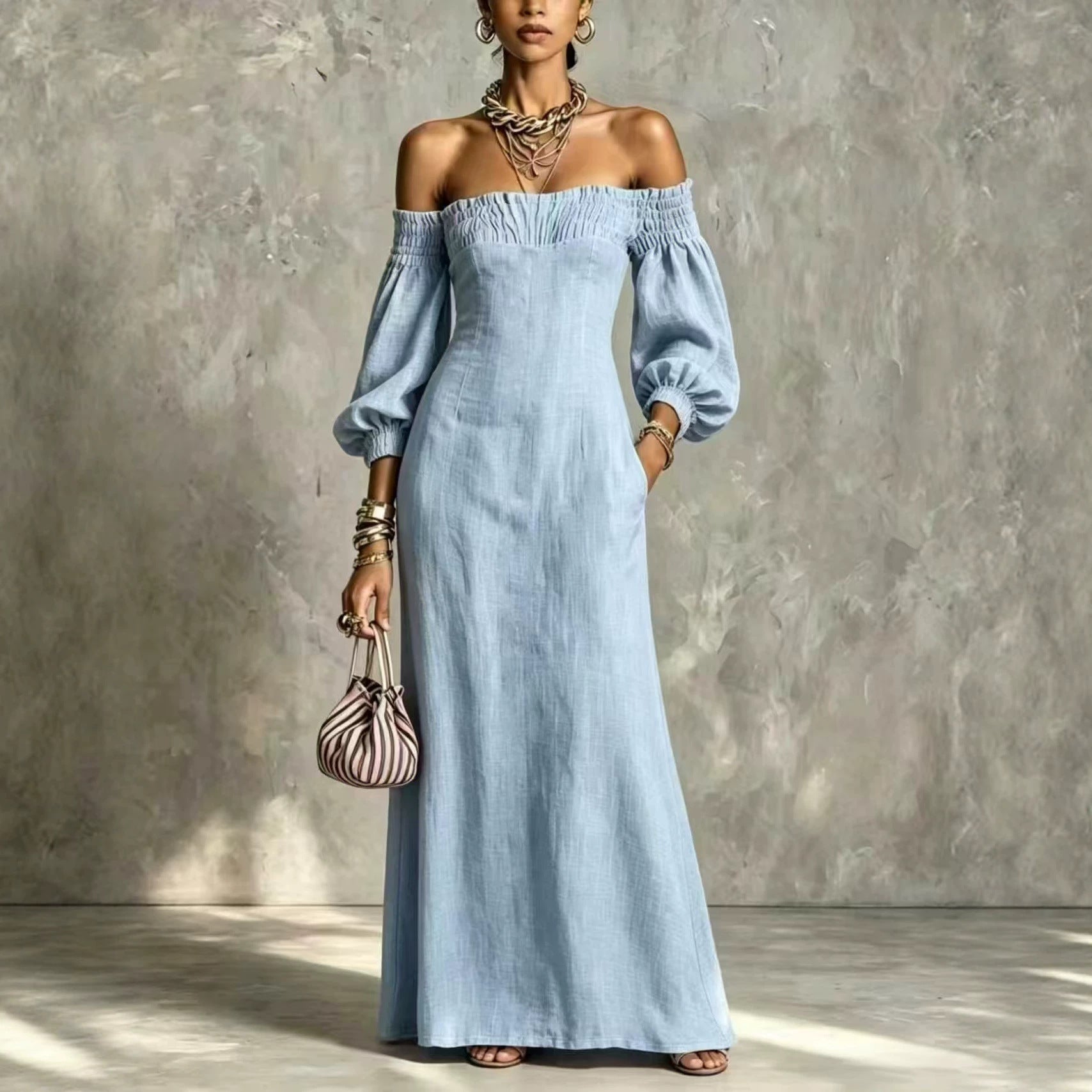 Elegantes Maxikleid mit Glockenärmeln