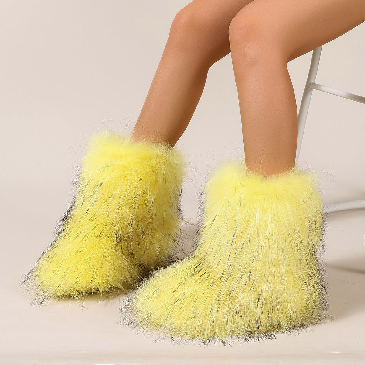 Winter Mid-Calf Stiefel aus Faux Fell