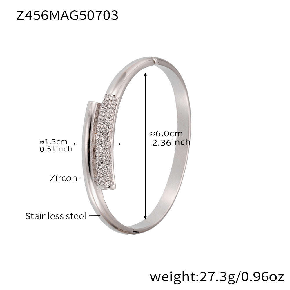 Armreif mit geometrischen Zirkonia-Akzenten – Bild 20 | LuxeStyle