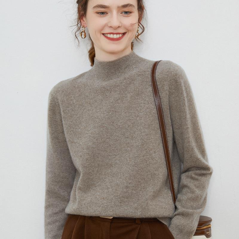 Wollpullover mit Rollkragen
