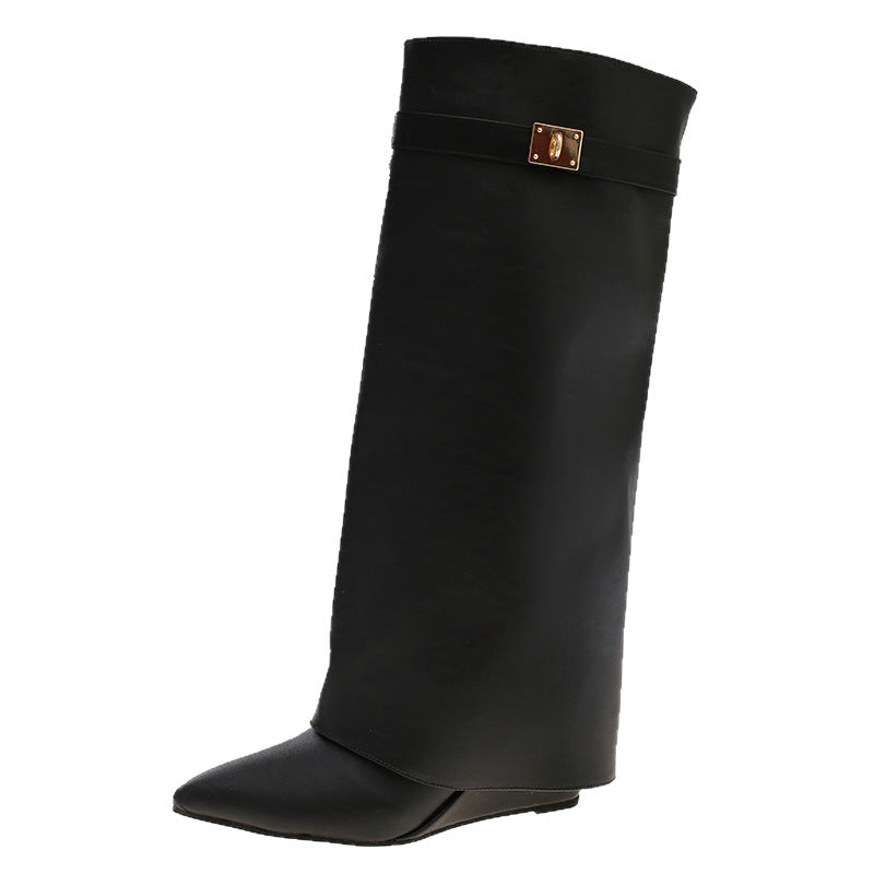 Chunky Mid-Calf Boots mit Schnalle