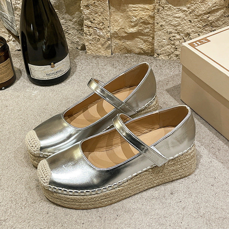 Elegante Keilabsatz-Pumps mit Knöchelriemen