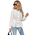 Weisse Bluse mit flatterndem Kragen