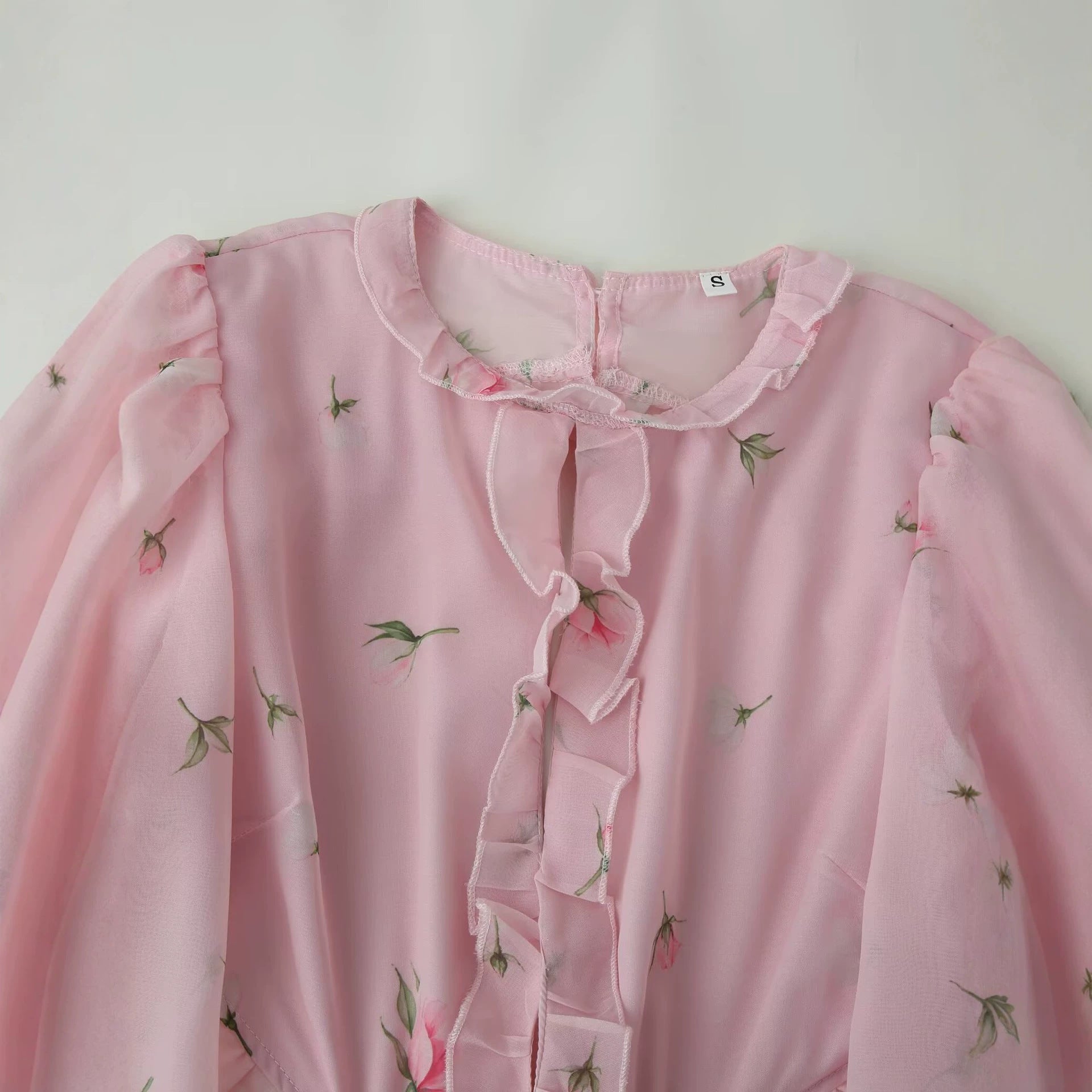 Blumenkleid mit Bauchfreihaltung