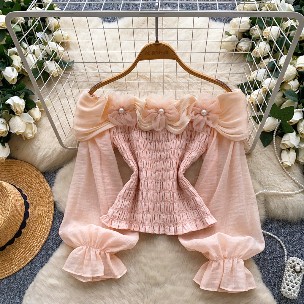 Chiffon-Bluse mit 3D-Blumen und Perlen