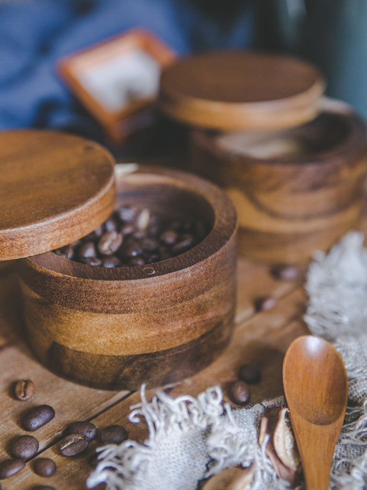Kaffeebohnen-Vorratsbehälter aus Akazienholz – Bild 4 | LuxeStyle