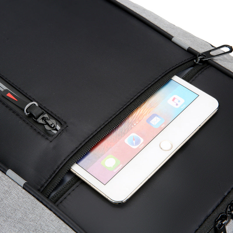 Reisetasche mit USB-Ladefunktion – Bild 3 | LuxeStyle