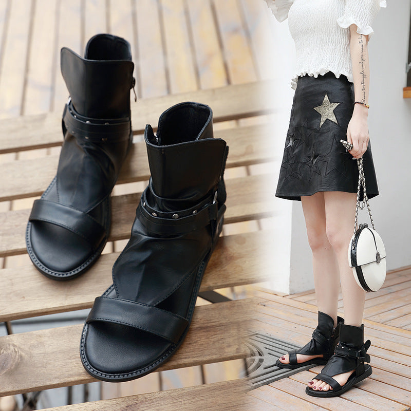 Stylische Low-Heel-Sandalen im Römer-Stil | LuxeStyle