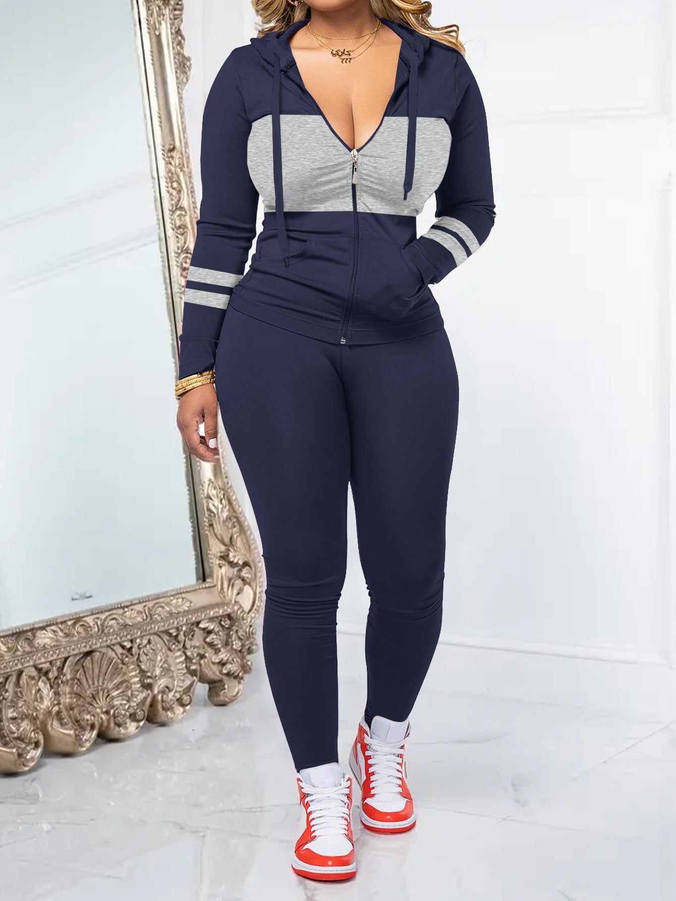 Eleganter Zweiteiler mit Rundhals-Top & Hose