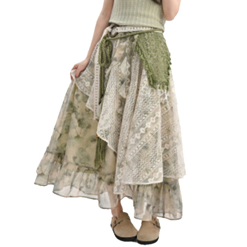 Asymmetrischer Batik-Rock mit Spitze