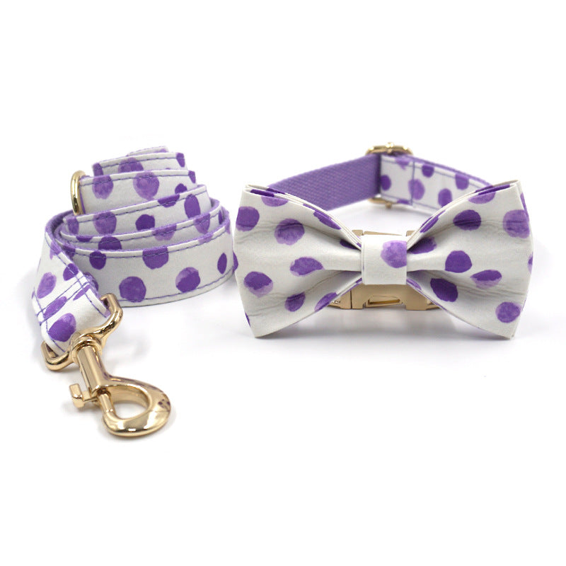 Halsband, Leine & Fliege – Lila Tupfen – Bild 2 | LuxeStyle