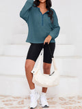 Kurzes Waffelstrick-Sweatshirt mit V-Ausschnitt