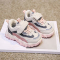 Leichte Kinderschuhe mit Mesh