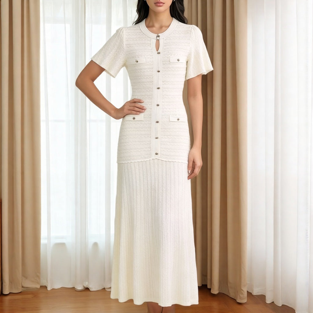 Strickkleid mit Rundhals und Metallic-Faden – Bild 3 | LuxeStyle