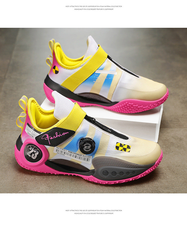 Trendy Knob Sneaker