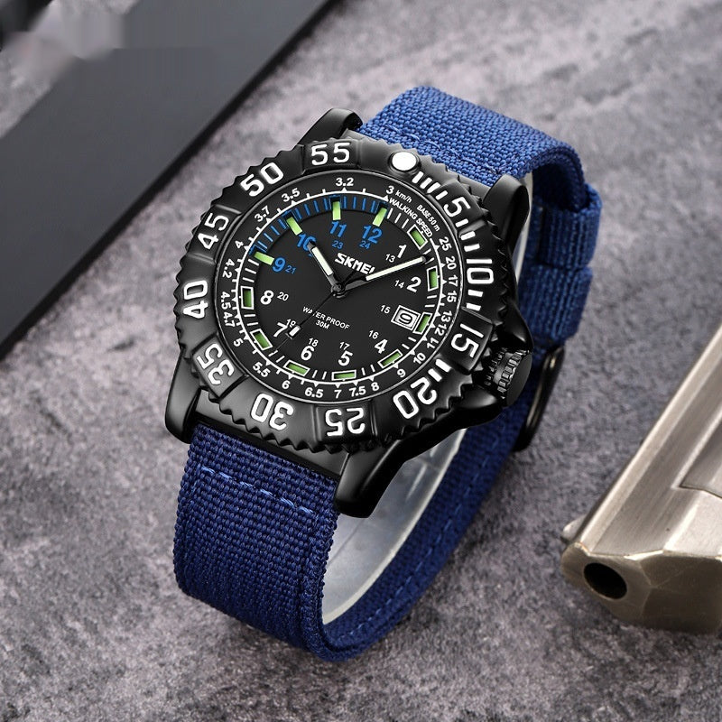 Kalender-Quarzuhr mit Nylonarmband