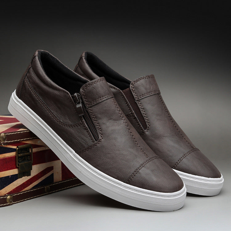 Herren-Slipper aus Kunstleder – Bild 3 | LuxeStyle