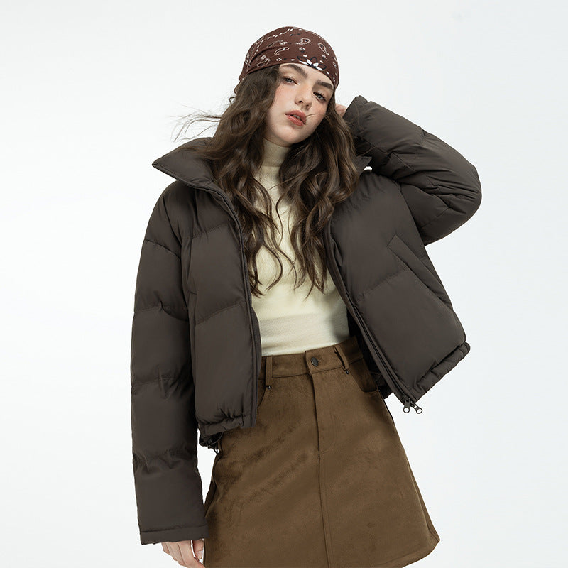 Kurze Daunenjacke mit Stehkragen | LuxeStyle