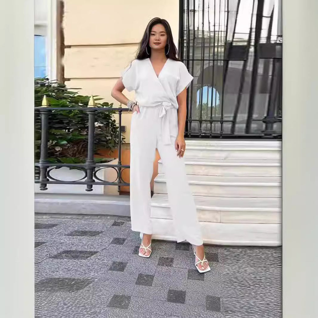 Einfacher Jumpsuit mit Tasche