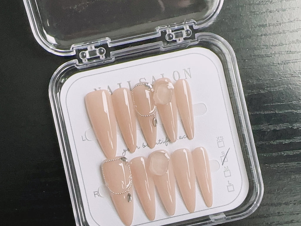 Press On Nails T071 mit rosa Edelsteinen – Ansicht 5