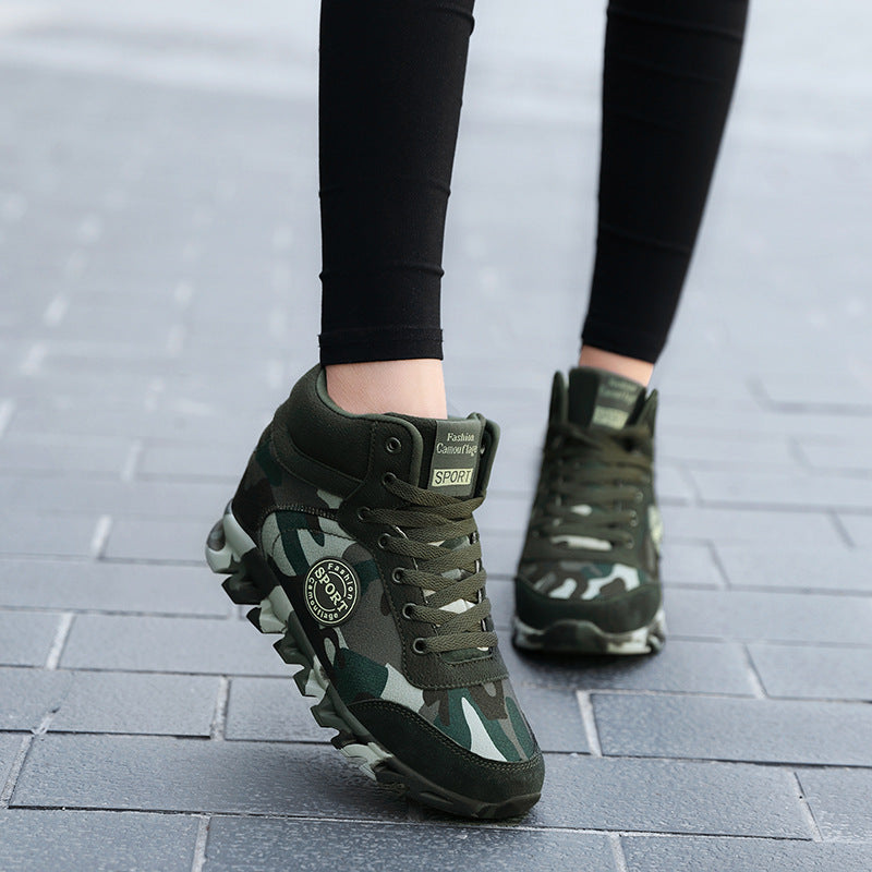 Trendige Camouflage Plateau-Sneakers für Damen