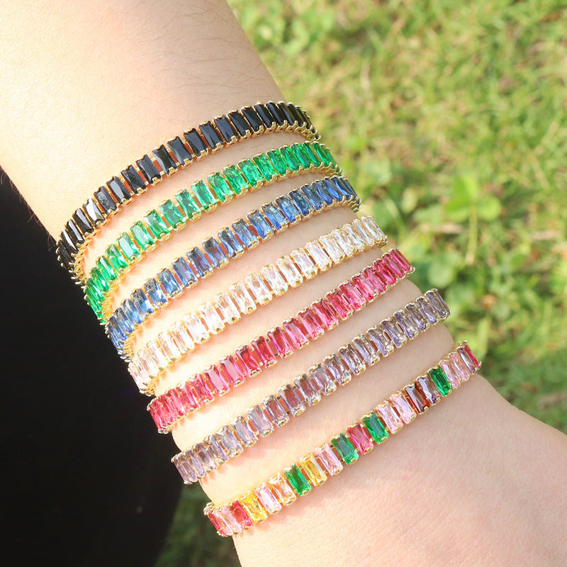 Damen-Armband mit Zirkonia – Bild 6 | LuxeStyle