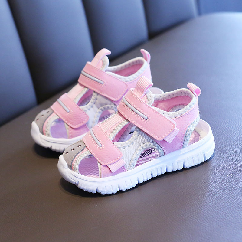 Kinder Sandalen Farbpassend