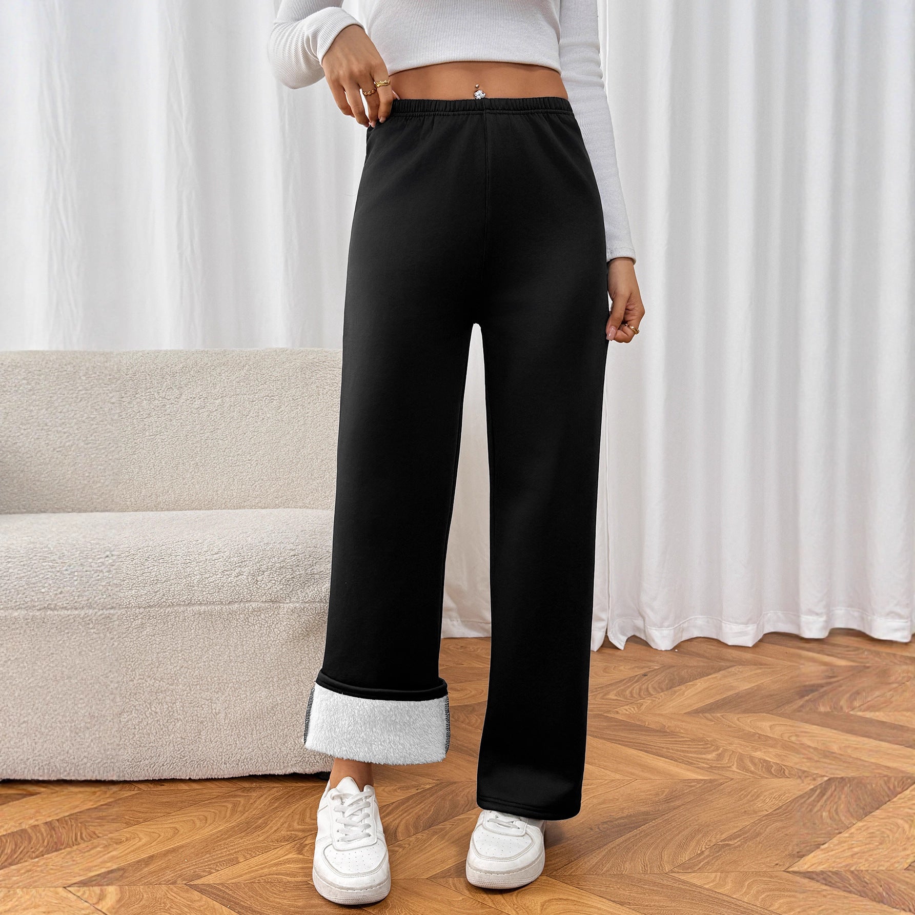 Samt-Hose mit weitem Bein
